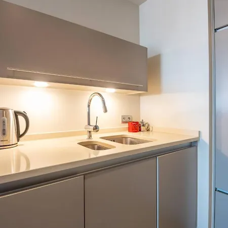 Wonderful 3br With Sublime Seaviews * オステンド